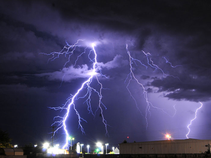 19) Lightning storm in Roswell, New Mexico, 2010 (US)