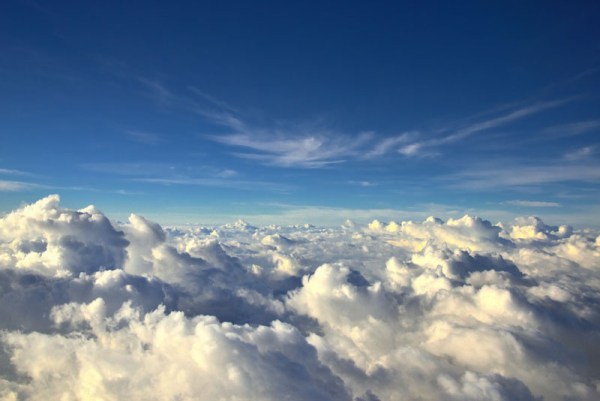 sea-of-clouds-from-an-airplane