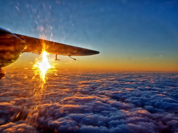 sunset-from-an-airplane-window