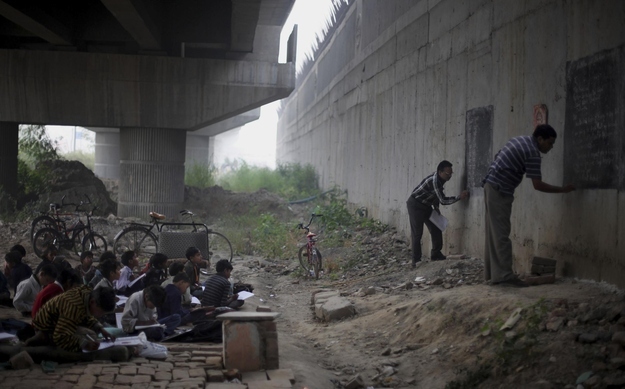 12. When teachers in India gave lessons to homeless children
