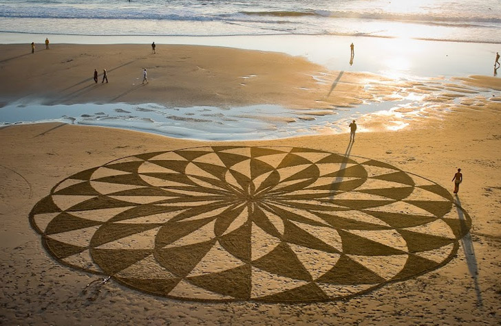 Andres-Amador_Sand-Painting-22