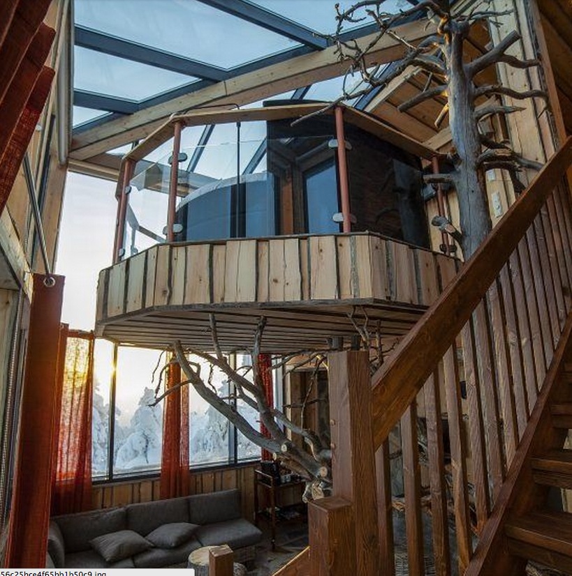 15) Indoor Treehouse... ok this isn't DIY but WOW.