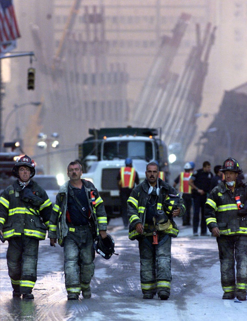 b-9-11-firefighters-920-61