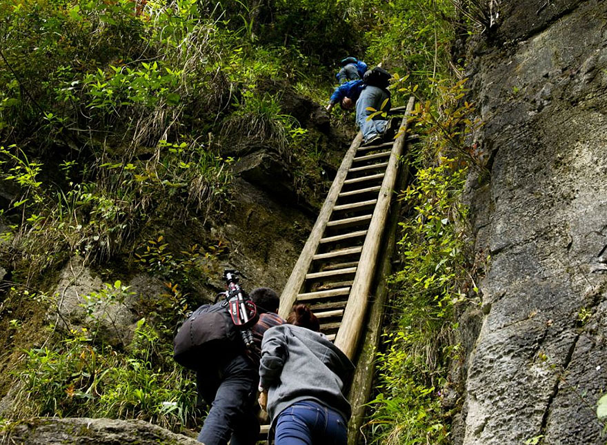 children-going-to-school-around-the-world-26