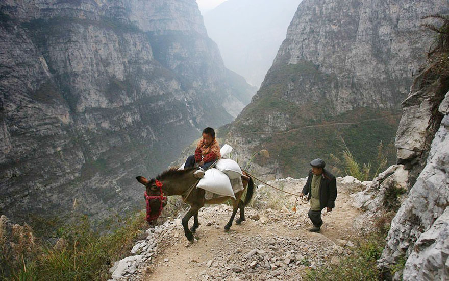 children-going-to-school-around-the-world-29