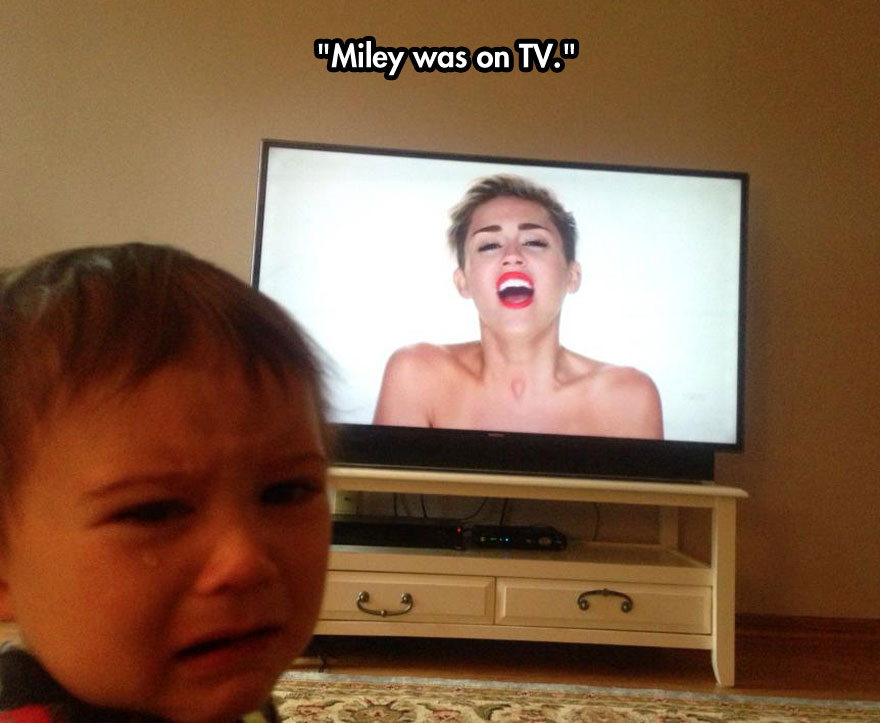 funny-baby-crying-Miley-Cyrus-TV