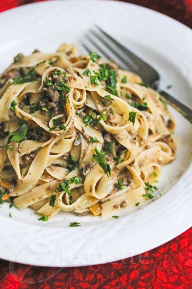 Healthy Mushroom Beef Stroganoff © Jeanette's Healthy Living