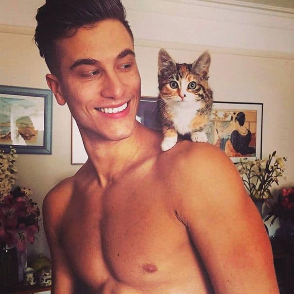 Hot Guys With Their Tiny Kittens Instagram Is Just Purrfect Pulptastic