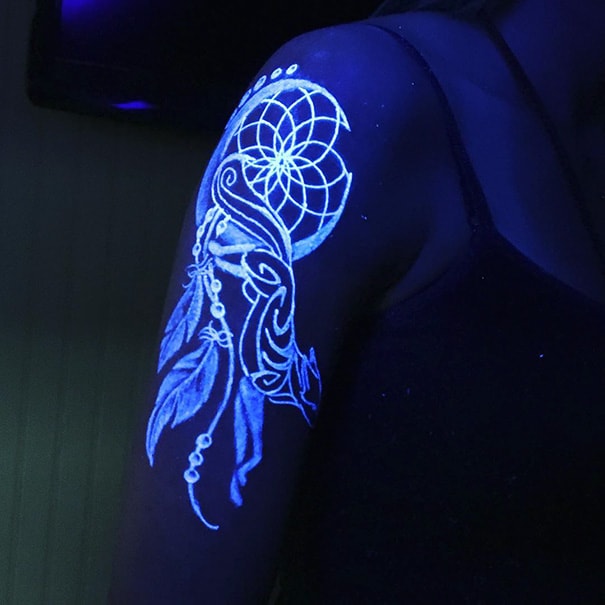 These 22 Awesome Glow In The Dark Tattoos Will Make You Want Uv Ink