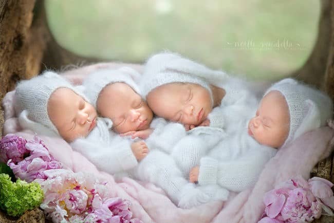 identical-quadruplet-newborn-photography-baby-photoshoot-noelle-mirabella-5