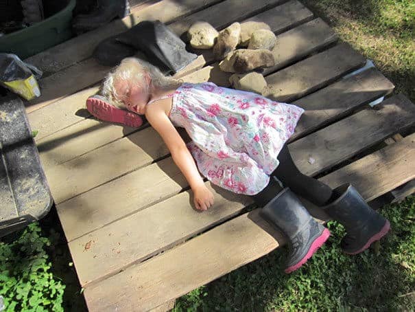 30 Hilarious Photos Of Kids Taking Naps In The Most Inappropriate Places