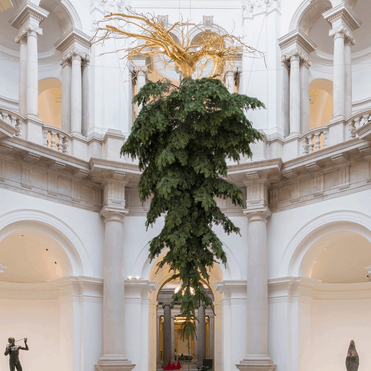 The Upside Down Christmas Tree: Here's What It Means