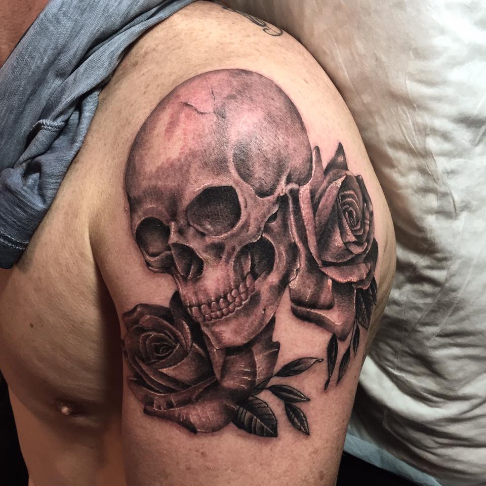 30 Badass Shoulder Tattoos for Men