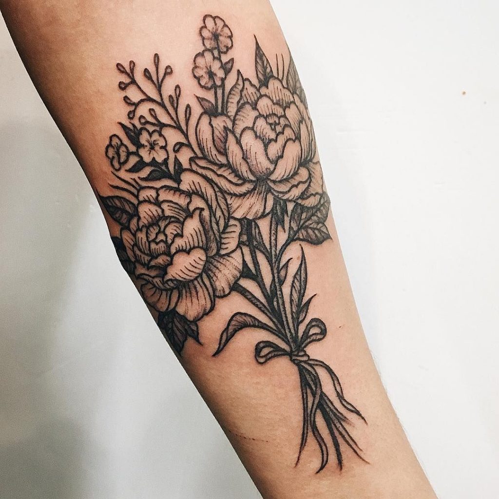 35 Best Flower Tattoos For Men - Pulptastic
