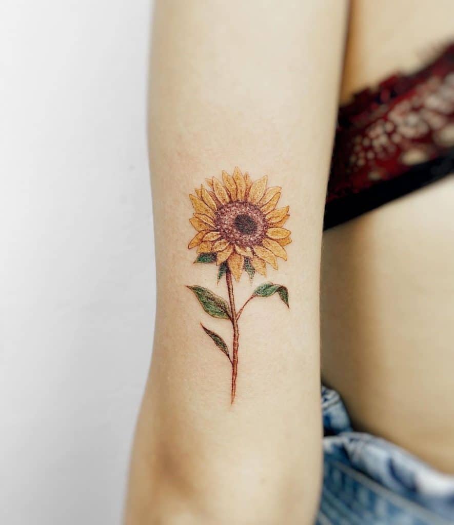 30 Best Sunflower Tattoos For Women 21