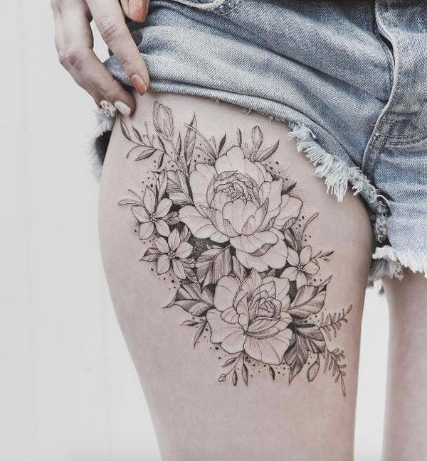 25 Sexy Thigh Tattoos For Women