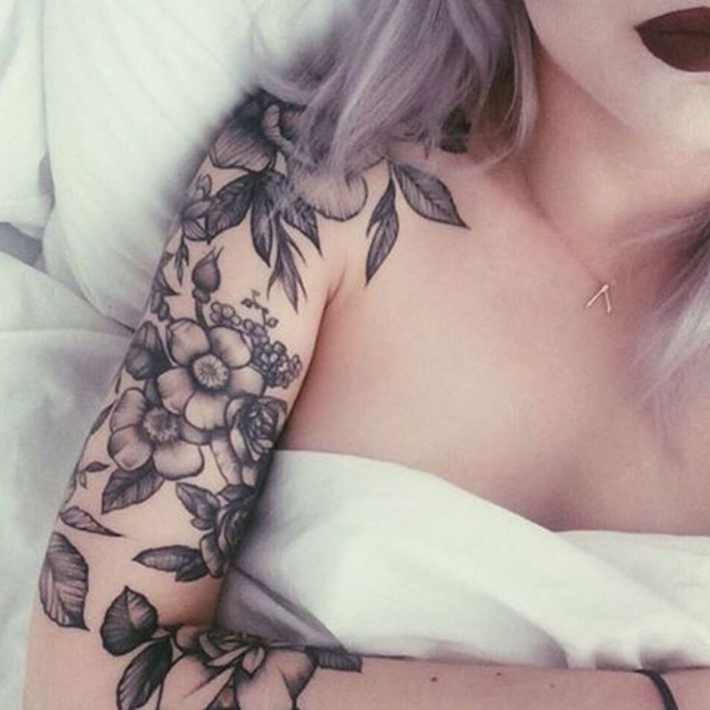 40 Gorgeous Shoulder Tattoos For Women  Body Artifact