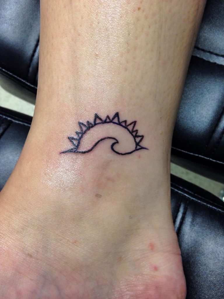 25 Best Sun Tattoo Designs For Women