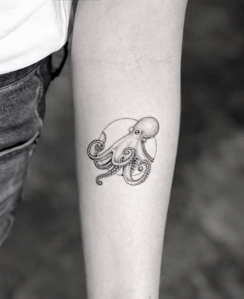 30 Tentacular Octopus Tattoos For Men