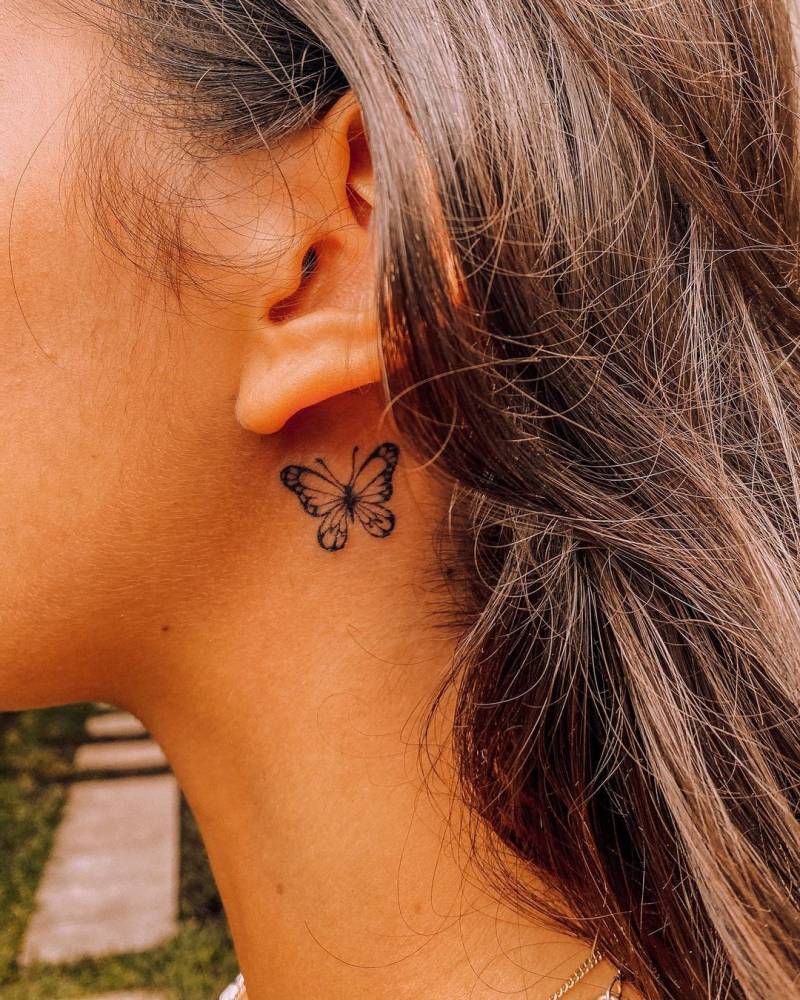 30 Cute Behind The Ear Tattoos For Women