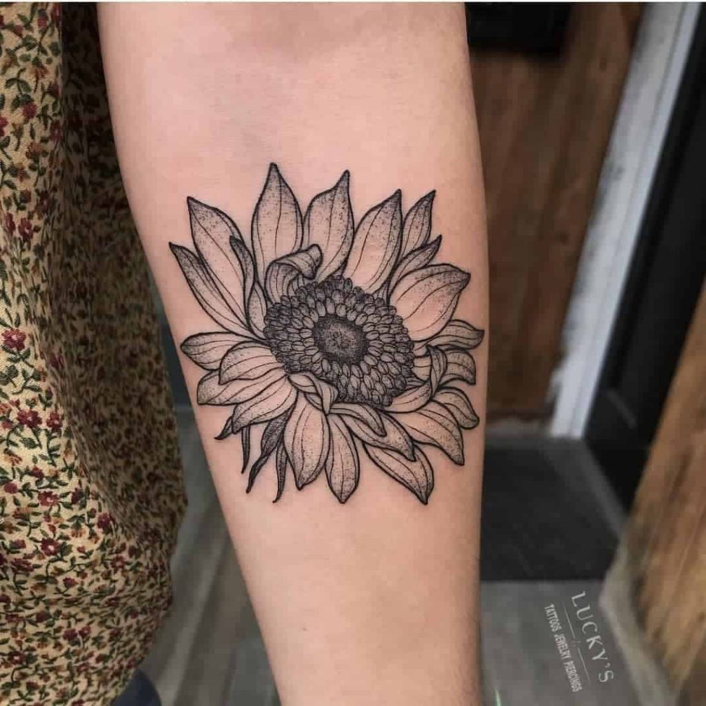 30 Best Sunflower Tattoos For Women (2021)