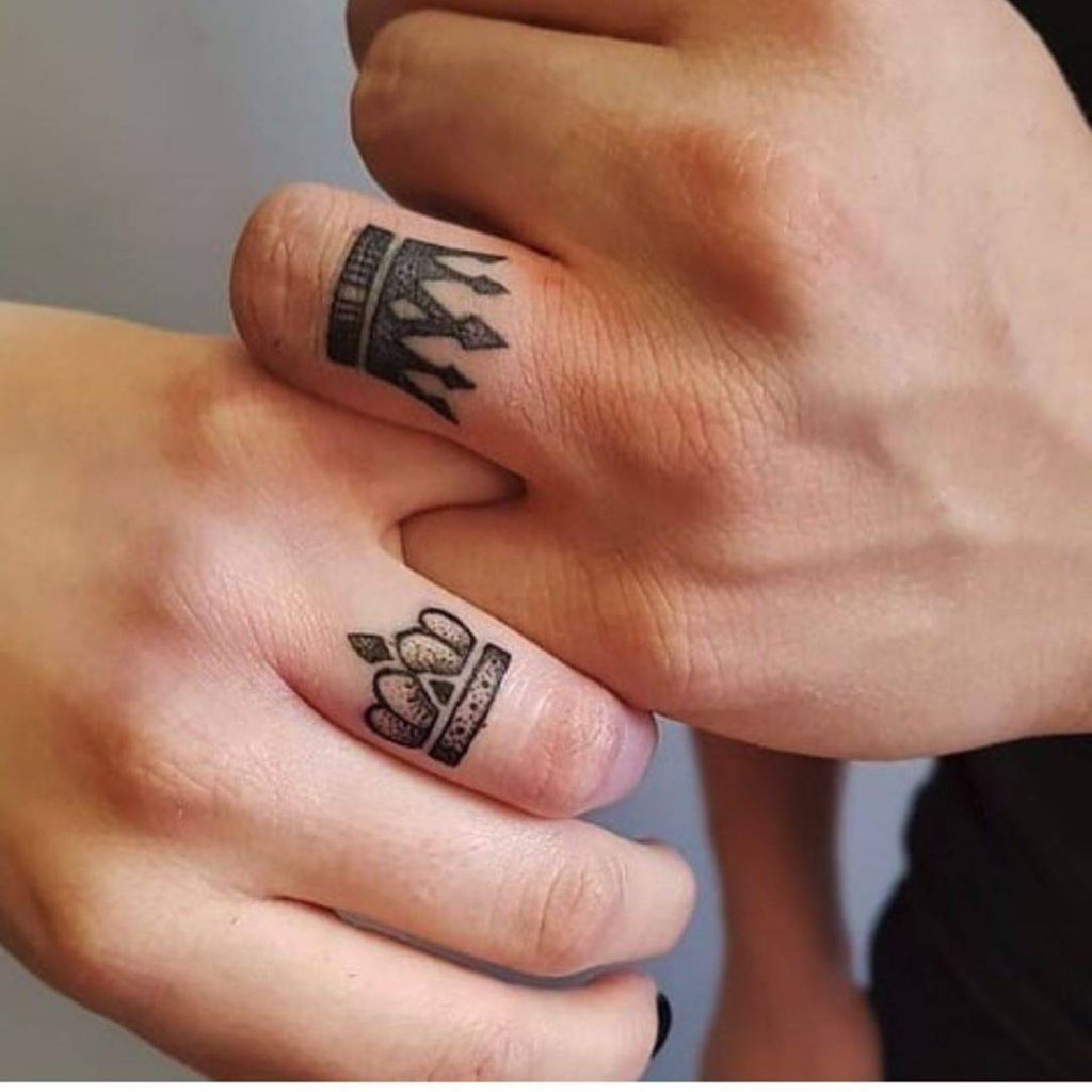 60 Matching Couple Tattoos For The Adorable And Romantic - Pulptastic