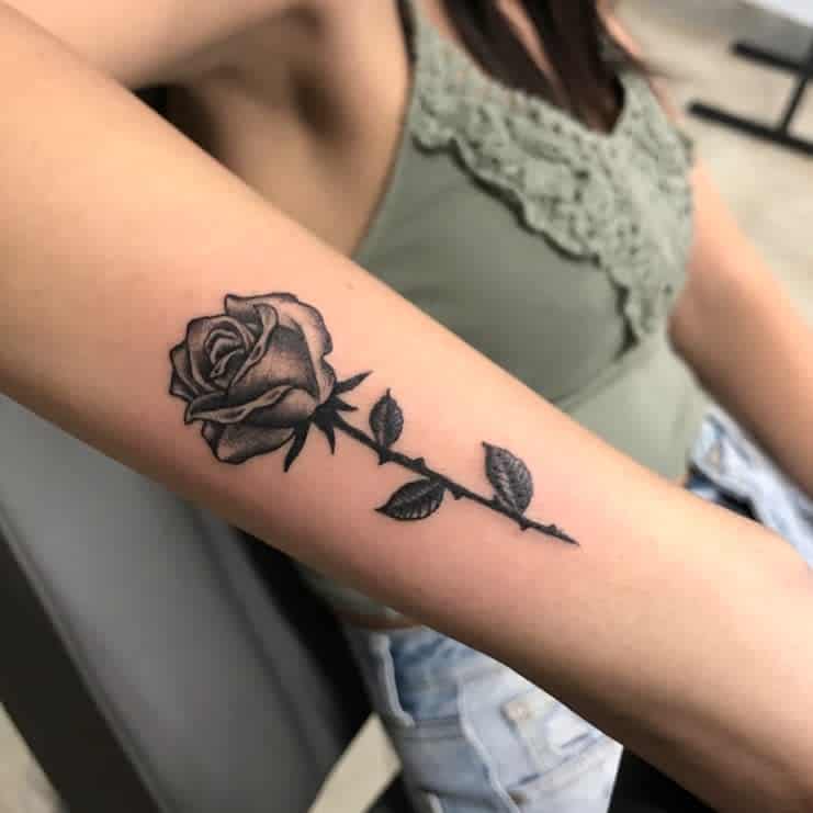 43 Gorgeous Flower Tattoos  Designs You Need in 2021  Glamour