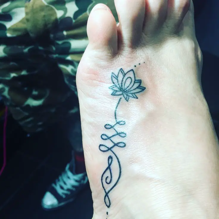 30 Lotus Flower Tattoo Ideas for Spiritual Women