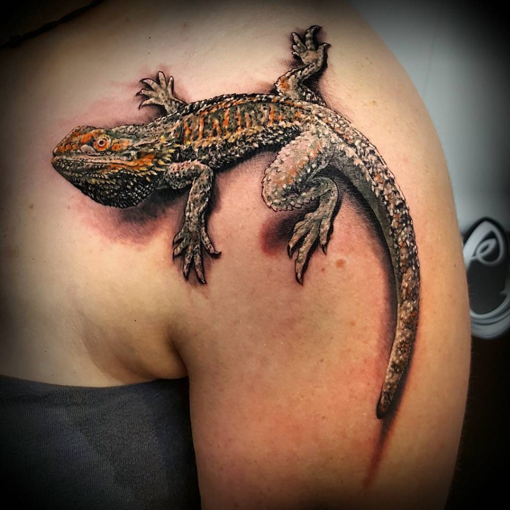 Bearded dragon  Done commongroundtattoo Thanks you so much                   Email   Instagram