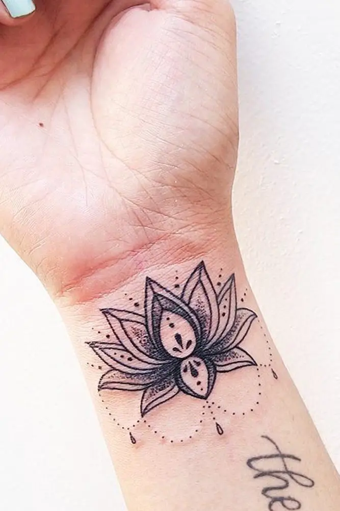 30 Lotus Flower Tattoo Ideas for Spiritual Women