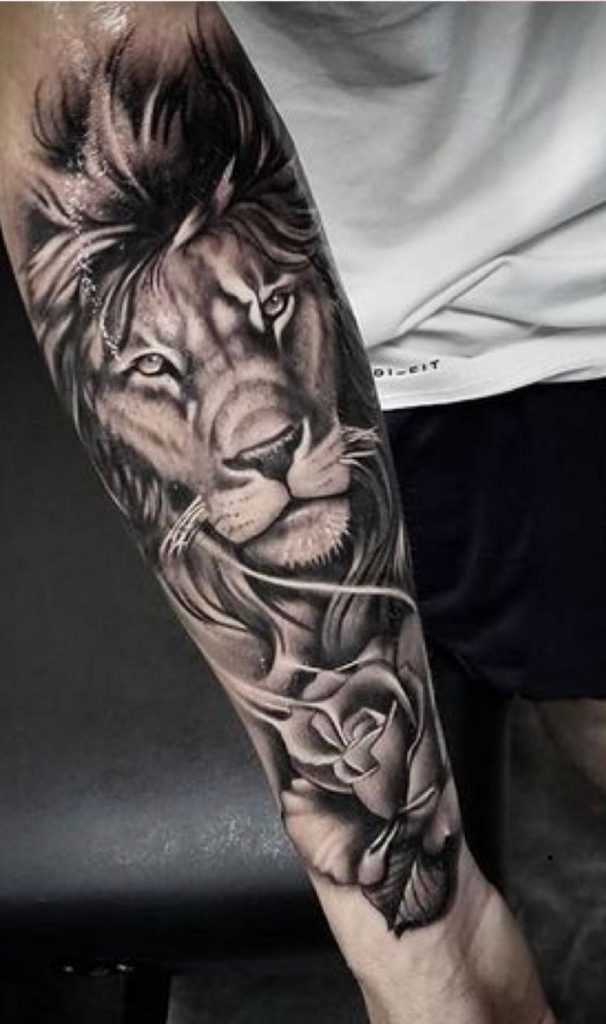 25 Daring Lion Tattoos For Men