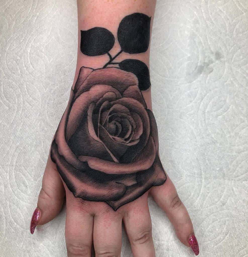 30 Simple And Small Rose Tattoos For Women