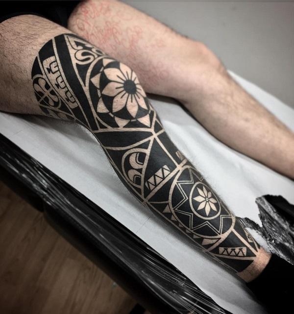 upper leg tattoos for men