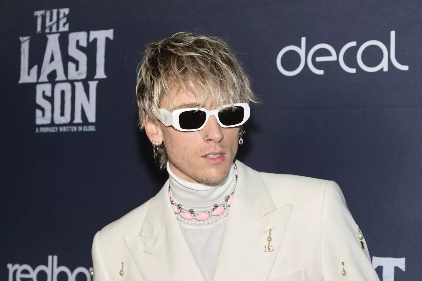 Machine Gun Kelly hit back with his track 