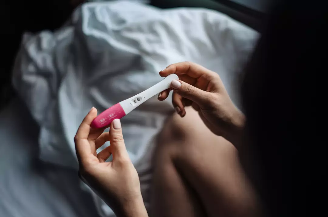 Image of pregnancy test
