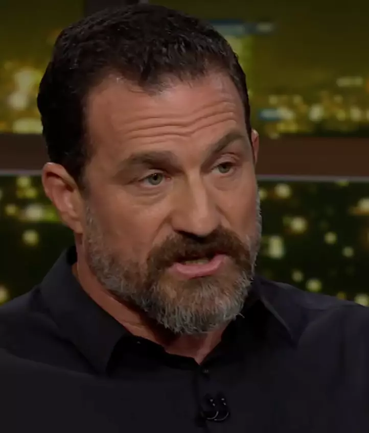 Huberman bets on the effectiveness of a quick exercise (Real Time with Bill Maher/Instagram)