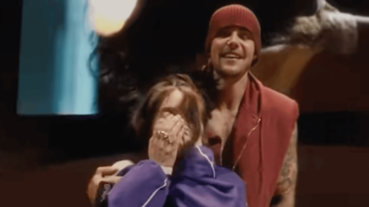 Justin Bieber makes Billie Eilish his one less lonely girl at Coachella - Pulptastic
