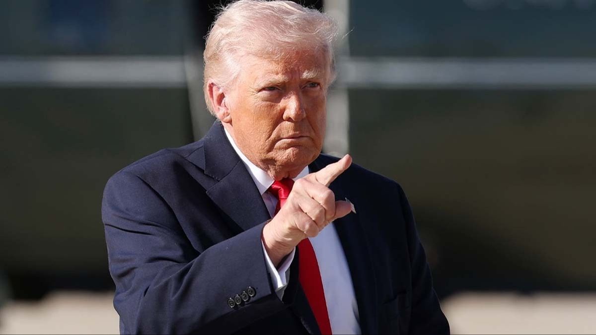 Donald Trump has issued 'shoot to kill' order for Iranian boats after facing issues in Strait of Hormuz - Pulptastic