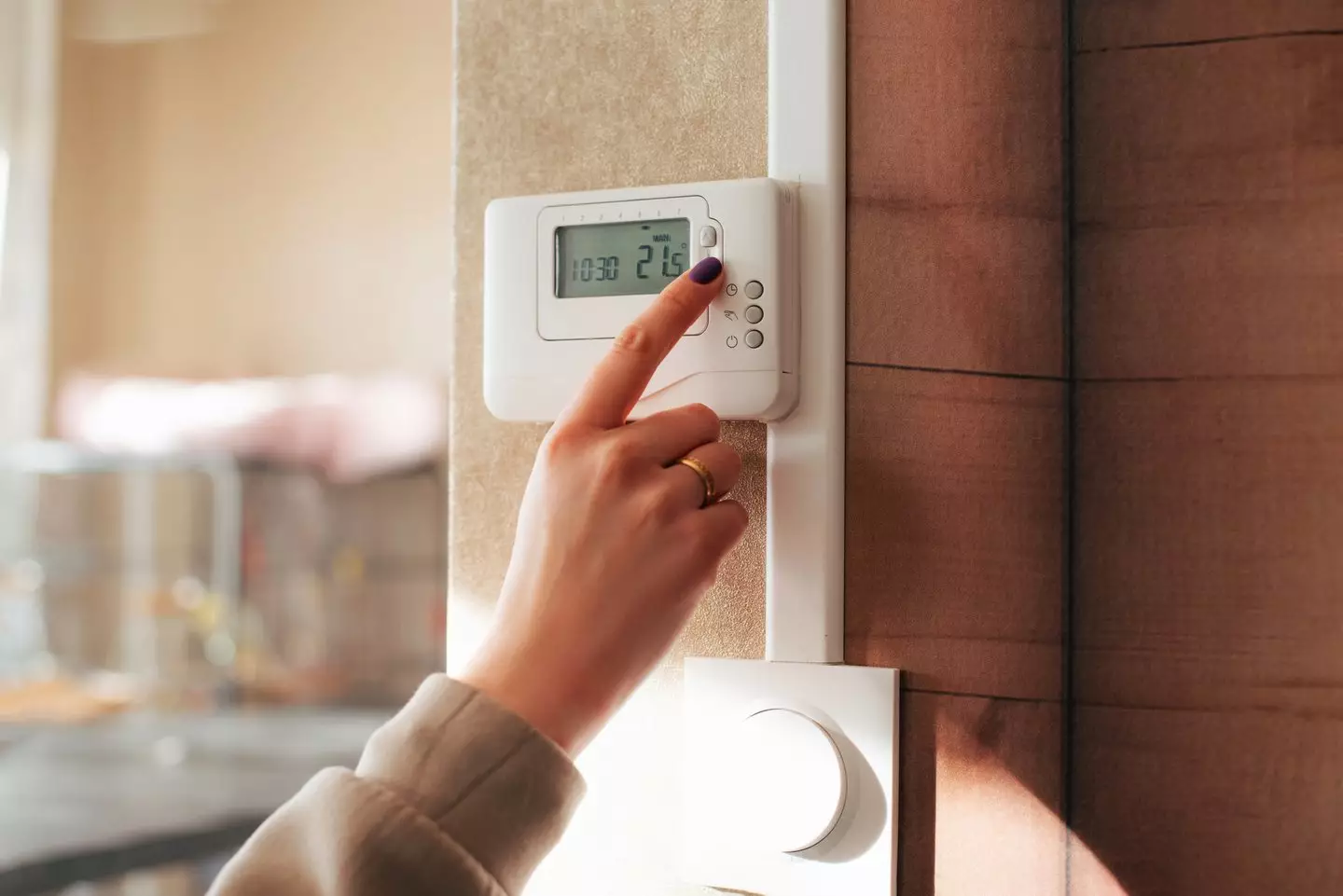 People have been advised to follow the '20 degree rule'. (Getty Stock Image)