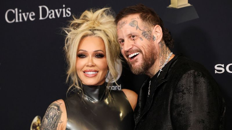 Bunnie Xo and Jelly Roll raise eyebrows with pointed social media move after divorce