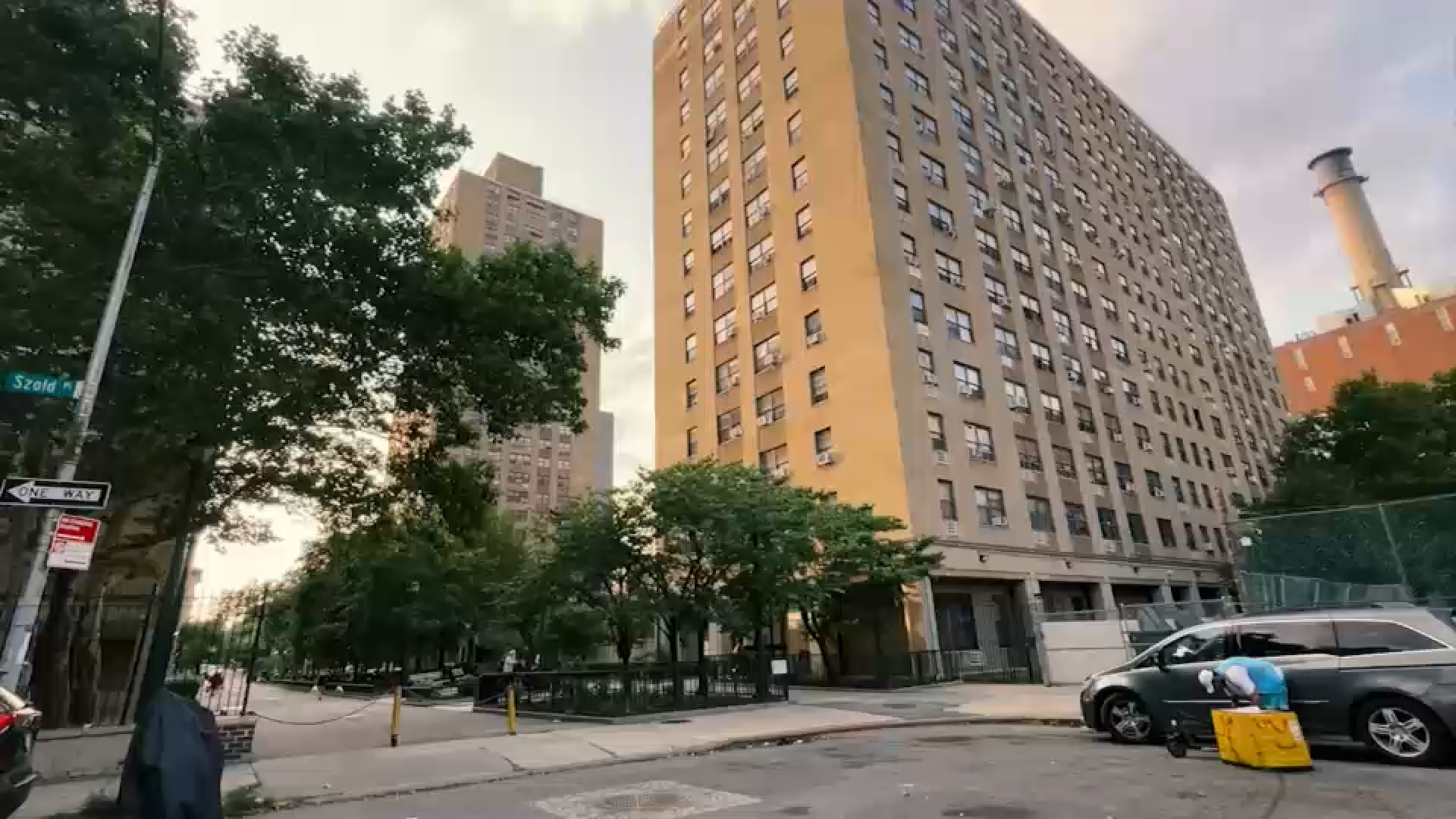 Haven Plaza residents confronting the water crisis at the complex