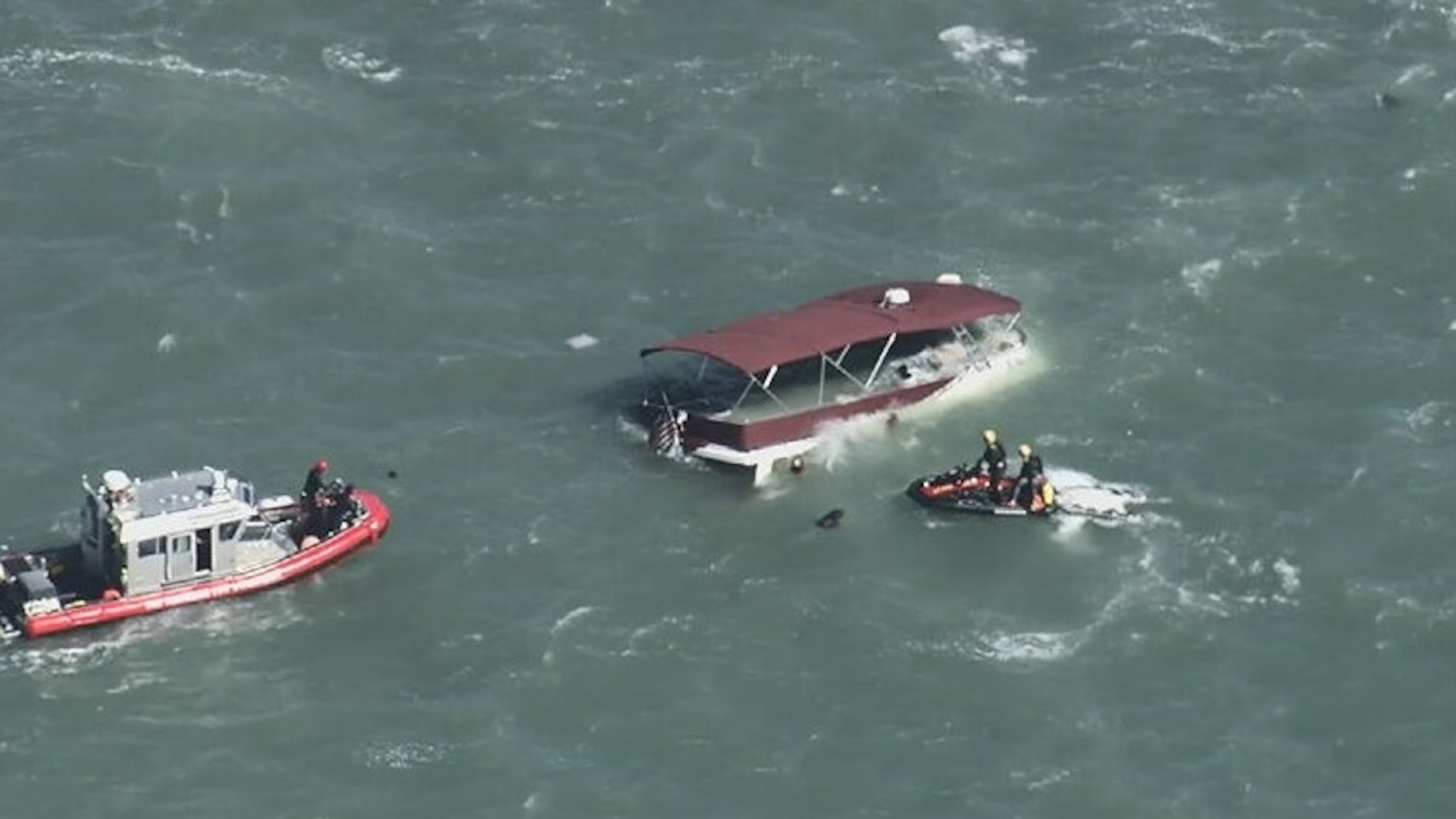 1 dead and 2 missing after boat sinks near Alcatraz Island off San Francisco