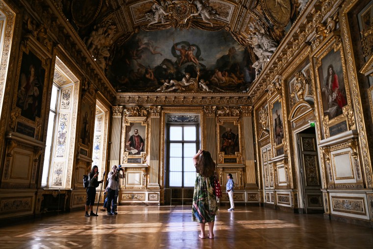 Louvre reopens Apollo Gallery after a brazen heist, but no jewels are on display