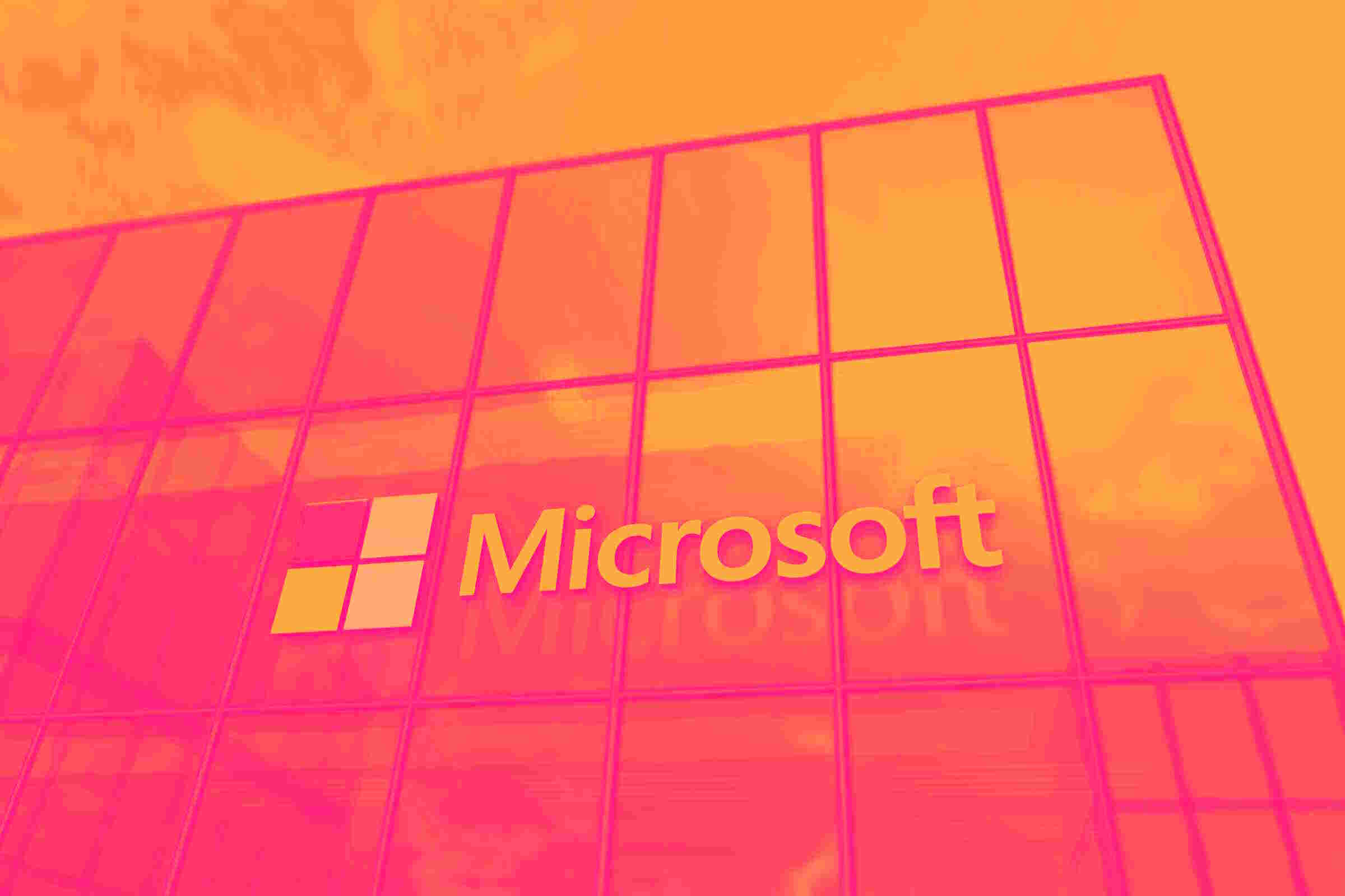 Microsoft beats Wall Street expectations with $90B in revenue