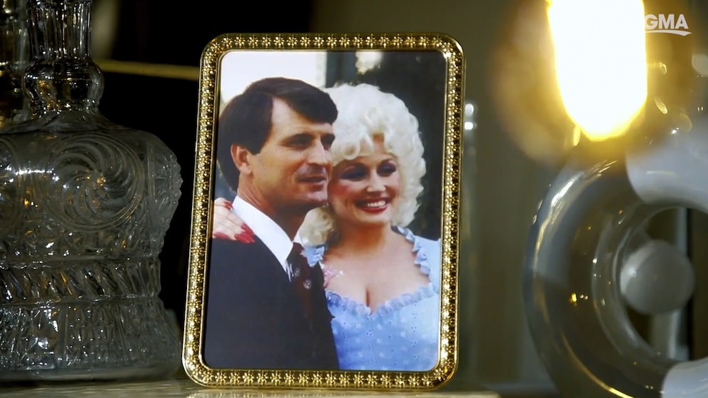 Dolly Parton loses close family member one year after losing her husband