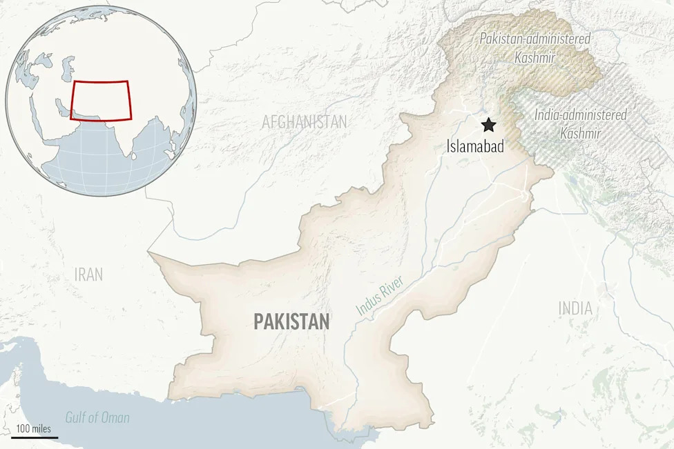Militant attack on a Pakistani police post leaves 11 officers and 15 attackers dead