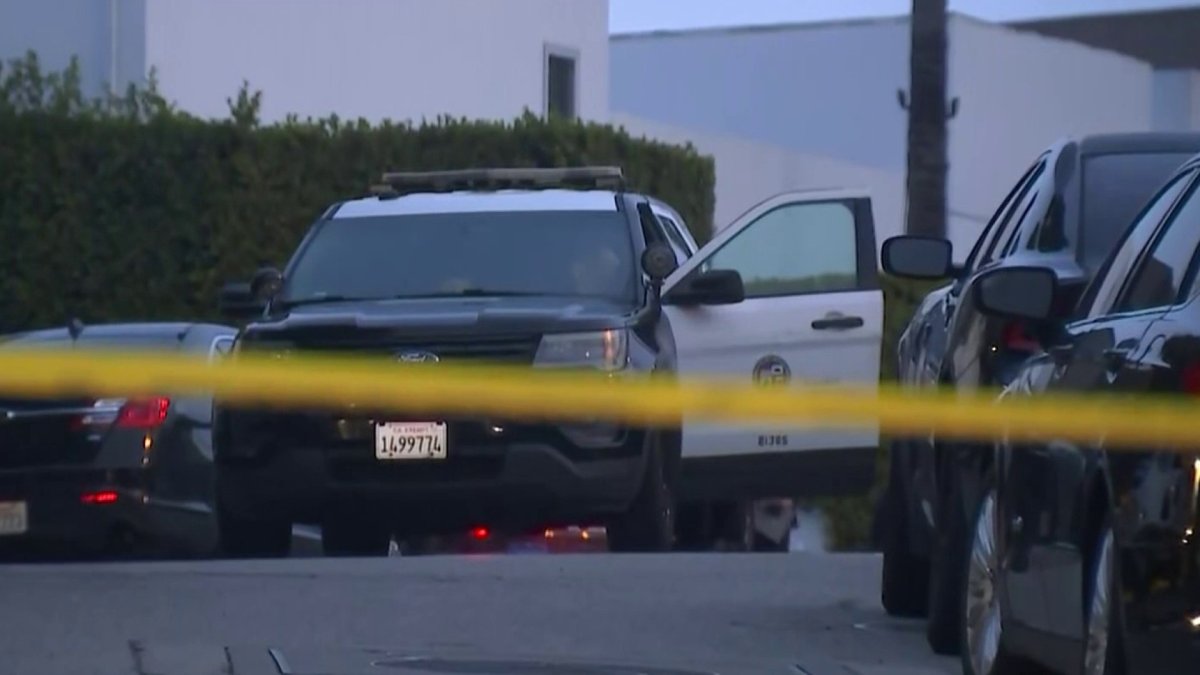 Horror as three people found dead in Hollywood apartment — as disturbing details emerge