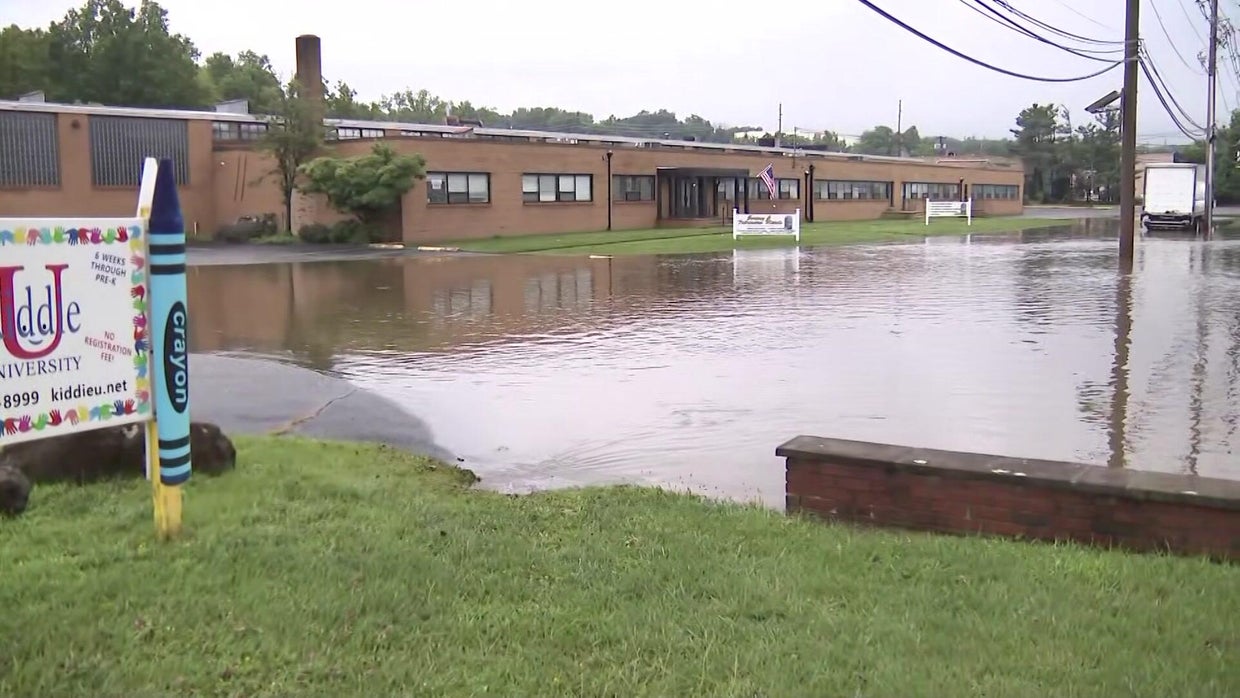 NJ man, 32, struck and killed by lightning as severe storms rolled through area