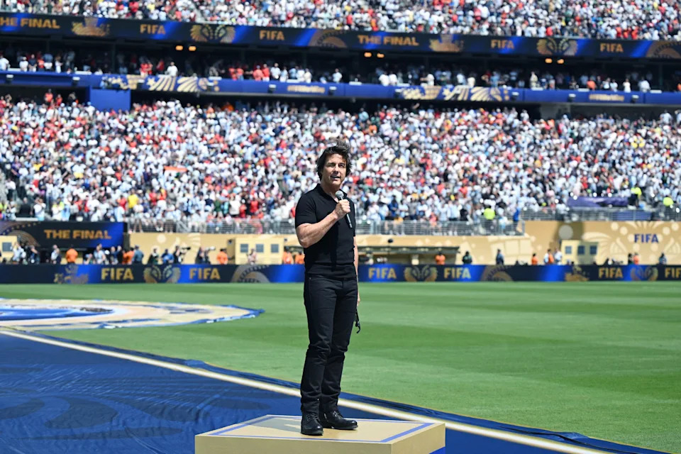 Tom Cruise felt humiliated after his World Cup speech was mocked as pure schlock by fans