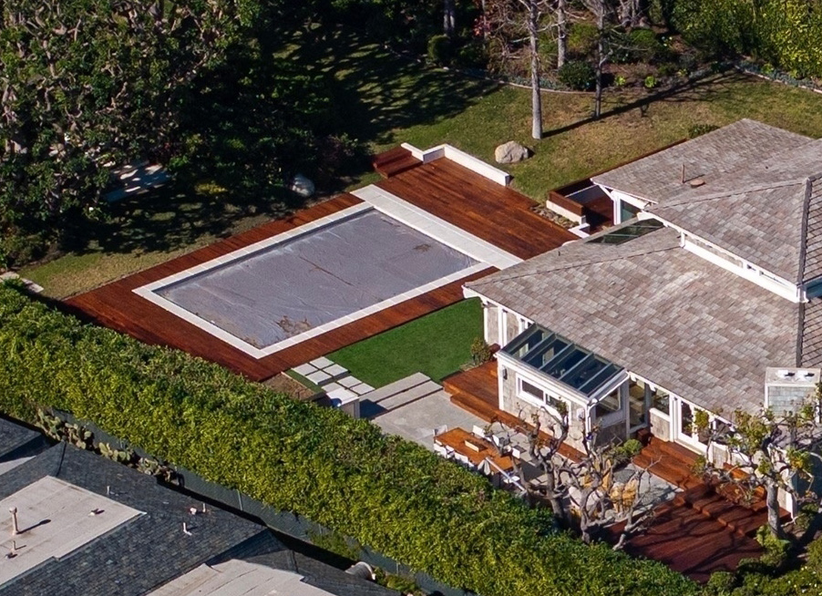 Kamala Harris’ new $8M mansion is in a neighborhood with virtually no black residents